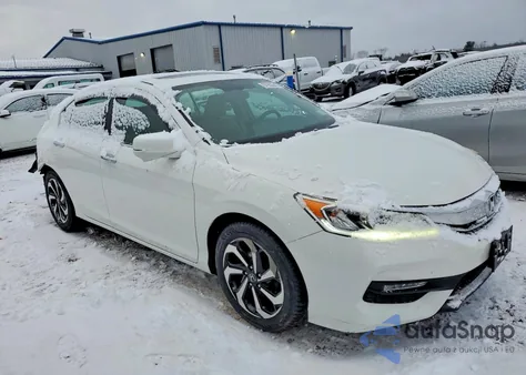 2017 Honda Accord Ex z USA, uszkodzony, nr VIN 1HGCR2F75HA035658